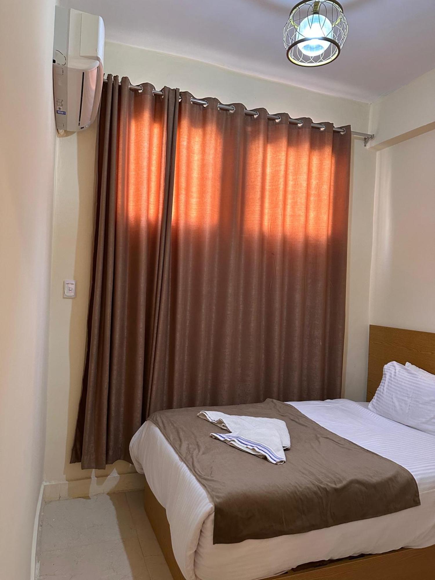 Hotel Golf Pyramids View Kafret el-Gabal Exterior foto